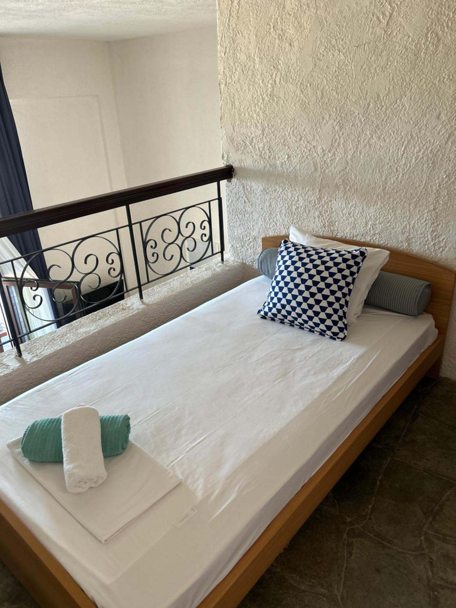 White Blossom Villa #Fourka Skála Foúrkas 外观 照片